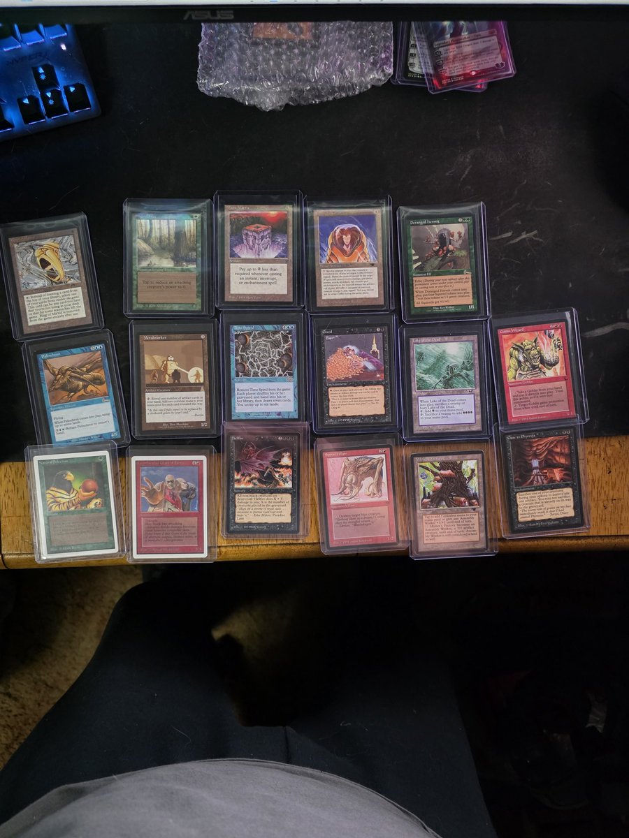 werdism's tweet image. Moreee heavyyyy vintage MTG! #copyartifact #fork #urzas collecting #mtgcollecting #vintage #pokemon #cardcollecting #collection #ringofmaruf #singing tree #tawnoscoffin #metalworker #timespiral