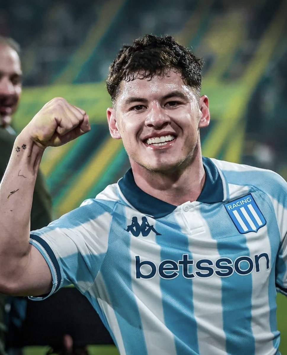 JCAguirre_'s tweet photo. America🇲🇽 quiere repatriar a Richard Sanchez.

Debido a que están remodelando su estadio, no tendrían mucho dinero y buscarían llevárselo a préstamo de #Racing https://t.co/GesVZcl6As