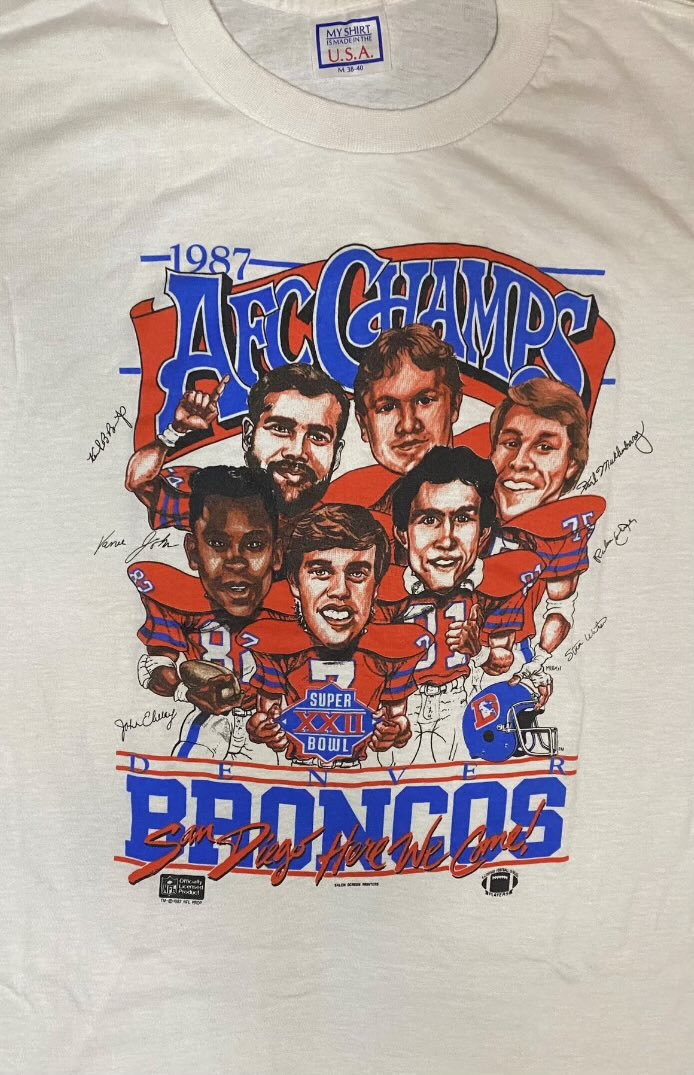 MileHighMems's tweet image. anyone made up a 2025 AFC West champs shirt in this style?
