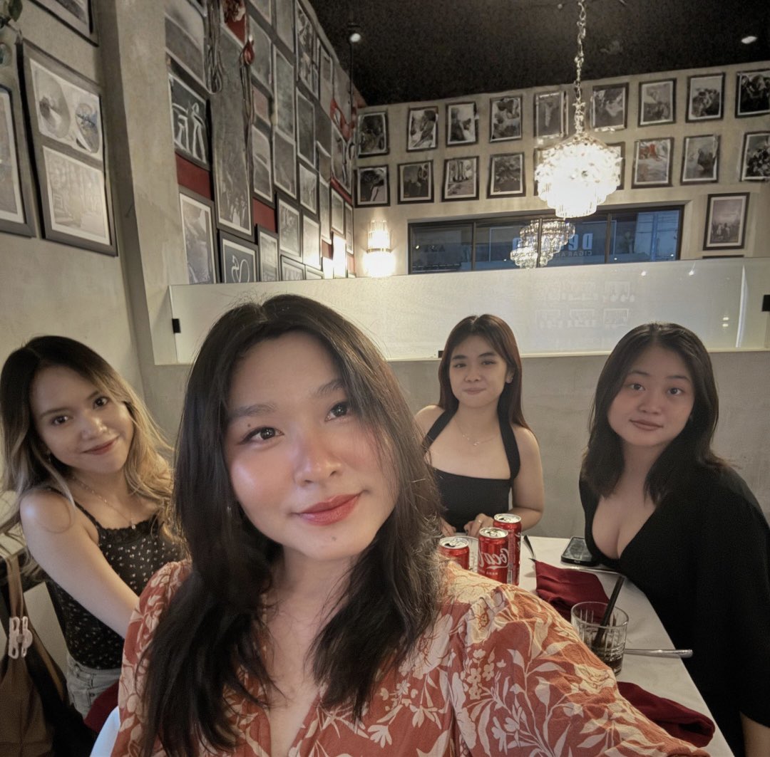 ggggjcy__'s tweet photo. Eat, Food, Repeat 🔁
.
#JCYmails https://t.co/Qbdy2j35tV