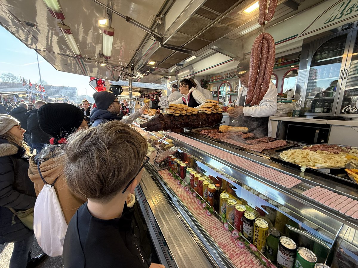 HamblePhil's tweet image. A prefect end to our football trip with a big 3-0 win for AC Milan. 

Great experiences for the boys