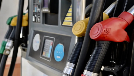 نقيب أصحاب محطات المحروقات يحذر من عروض وهمية لبيع الديزل ويدعو للشراء من الجهات المرخصة 