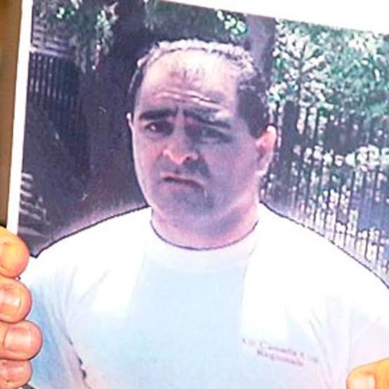 claudiogleser's tweet photo. Hace 21 años, se le conocía el rostro al espanto. 
Marcelo #Sajen, el mayor depravado serial de #Córdoba y el país era descubierto y se mataba.
No era un monstruo.
Fue un humano que el sistema dejó llegar muy lejos. 
Hasta que la sociedad dijo basta y la Justicia actuó (tarde). https://t.co/RvVv8W1UOU