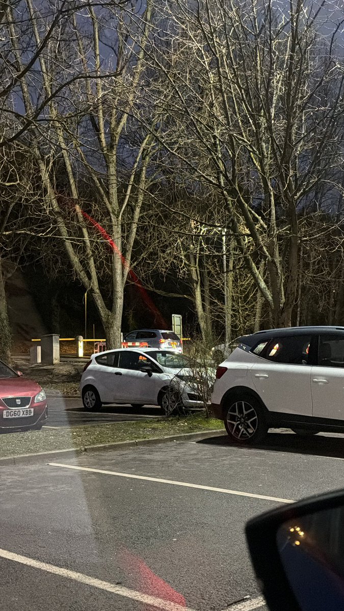 CarlJohnson9's tweet photo. @TelfordCentre Your barriers aren’t working, worry less about profit and more about the inconvenience to your customers, get the fucking barriers open. https://t.co/0EQhL5Vhzd