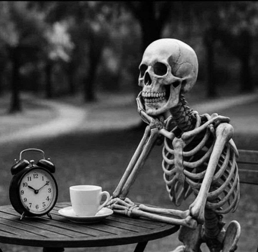 MLifeworks's tweet image. Arrests any day now because nobody's above the law. Right?