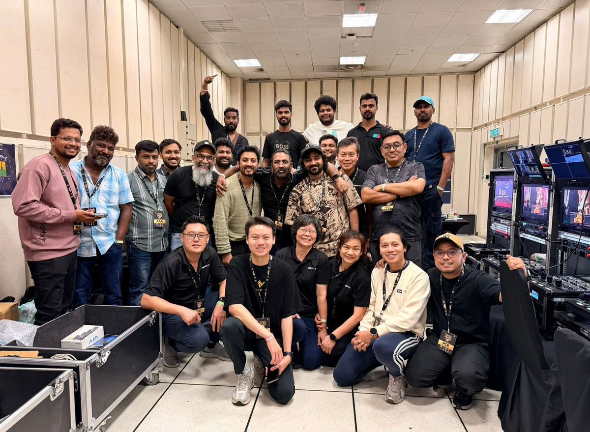 sidhuwrites's tweet photo. #JanaNayaganAudioLaunch - 24 hours since the event ended and not a single negative point about the organization or experience 👏👌

@noiseandgrains once again prove they are the best in the business - executed to perfection. Congratulations to team NG, @karya2000, @itisveer. Once again for VIJAY! 

#NoiseAndGrains #ThalapathyThiruvizha