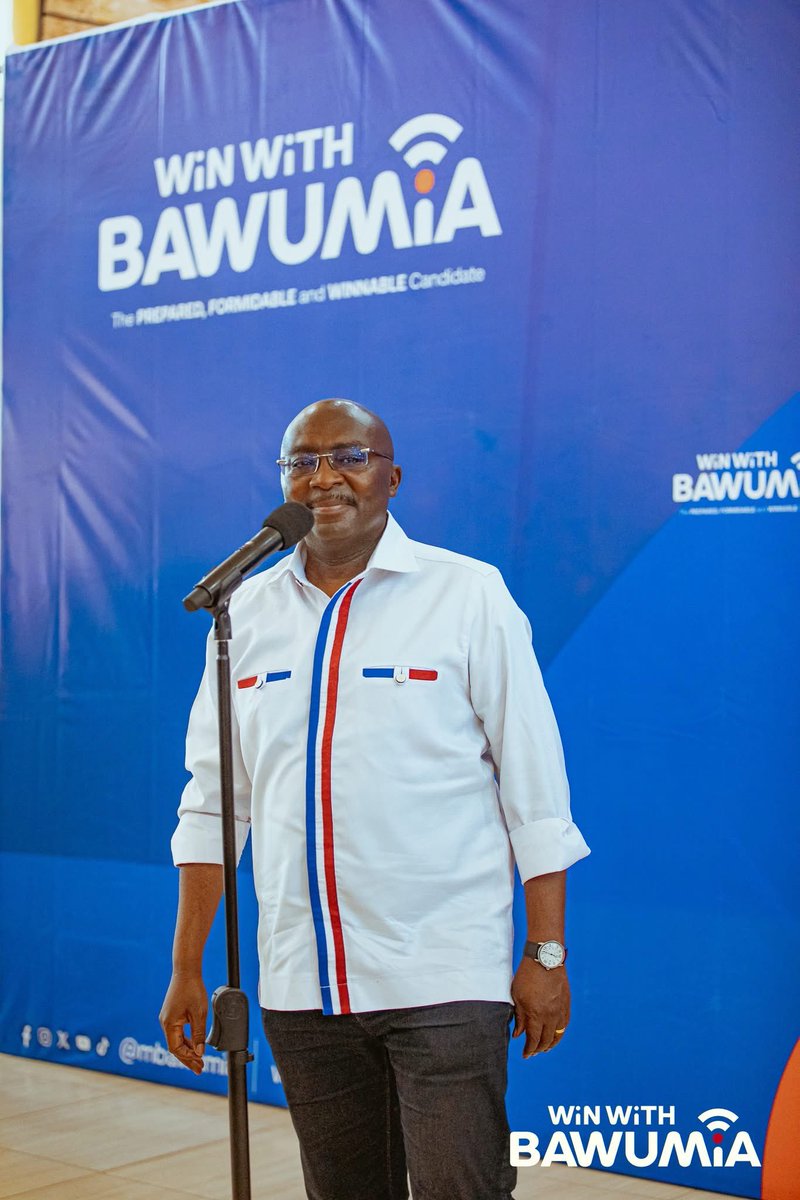 MrIrish3's tweet photo. 32 out of 34 former MMDCEs in the Northern Region have declared their support for Dr. Bawumia https://t.co/2eNvFFaD1n