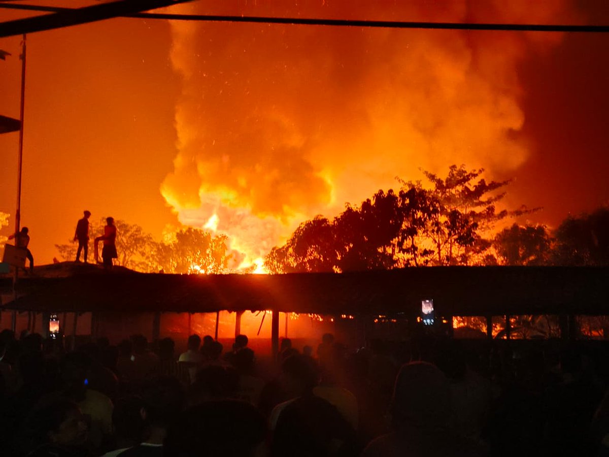 TechnicalShabb3's tweet photo. Painful News
A serious fire broke out tonight at approximately 10:00 PM in Camp24, Leda,Cox’s Bazar. The situation is currently out of control. We sincerely request everyone to keep the affected families in your prayers and hope for their safety and swift containment of the fire. https://t.co/2YHCZBpqWo