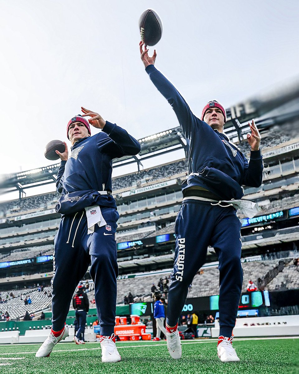 Patriots's tweet photo. Drake Maye Drake Maye https://t.co/coWejfs5bt