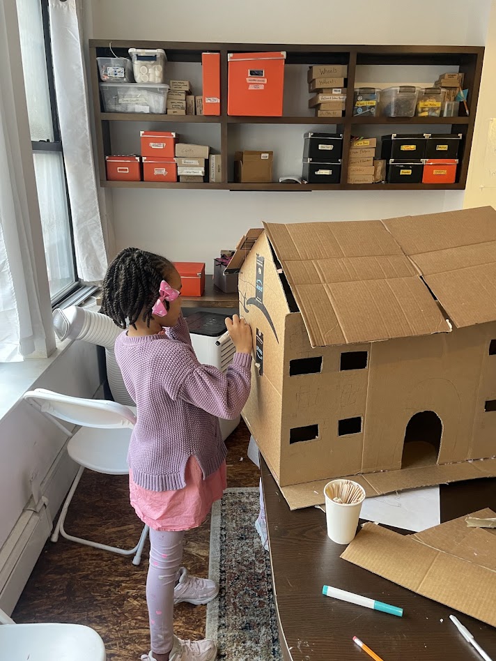 stemkidsnyc's tweet image. 🌱💨 SnowLab at STEMKidsNYC! Students explored seed germination and renewable energy by planting seeds and building mini windmills ⚙️—learning how wind force creates motion. Curious minds + spinning windmills = success ✨
#SnowLab #STEMKidsNYC #STEMEducation #HandsOnLearning
