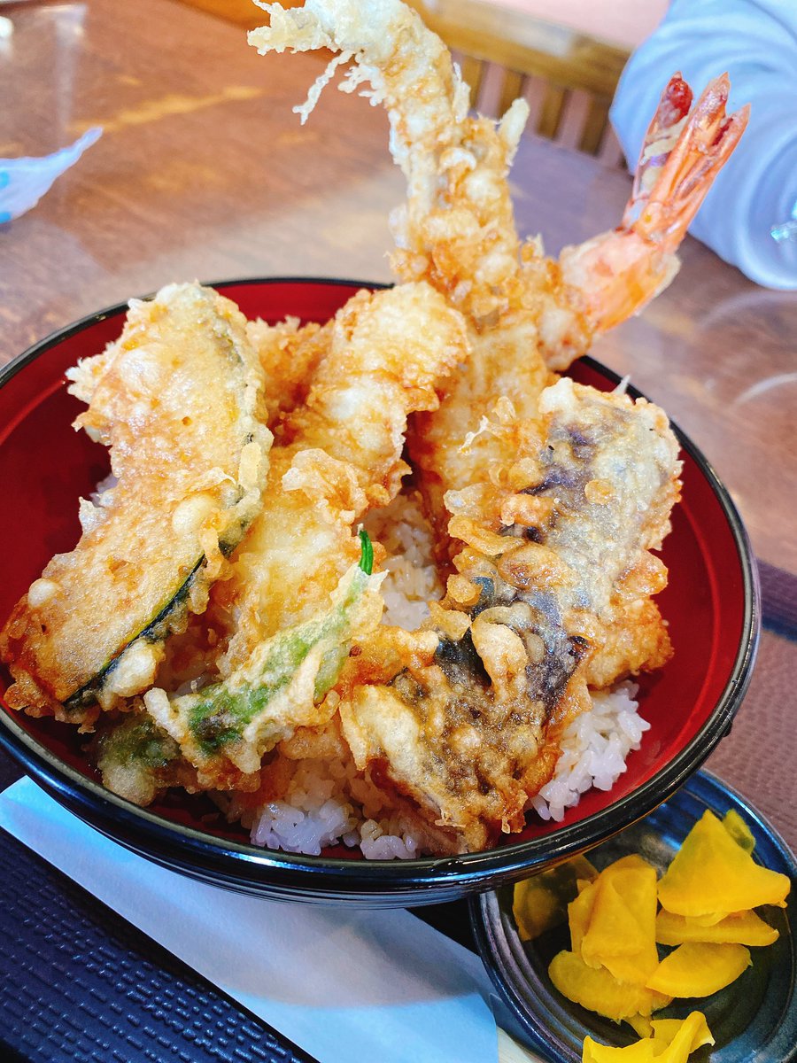 今日はびっくり天丼食べて
びっくりしてきたΣ( ˙꒳​˙  )