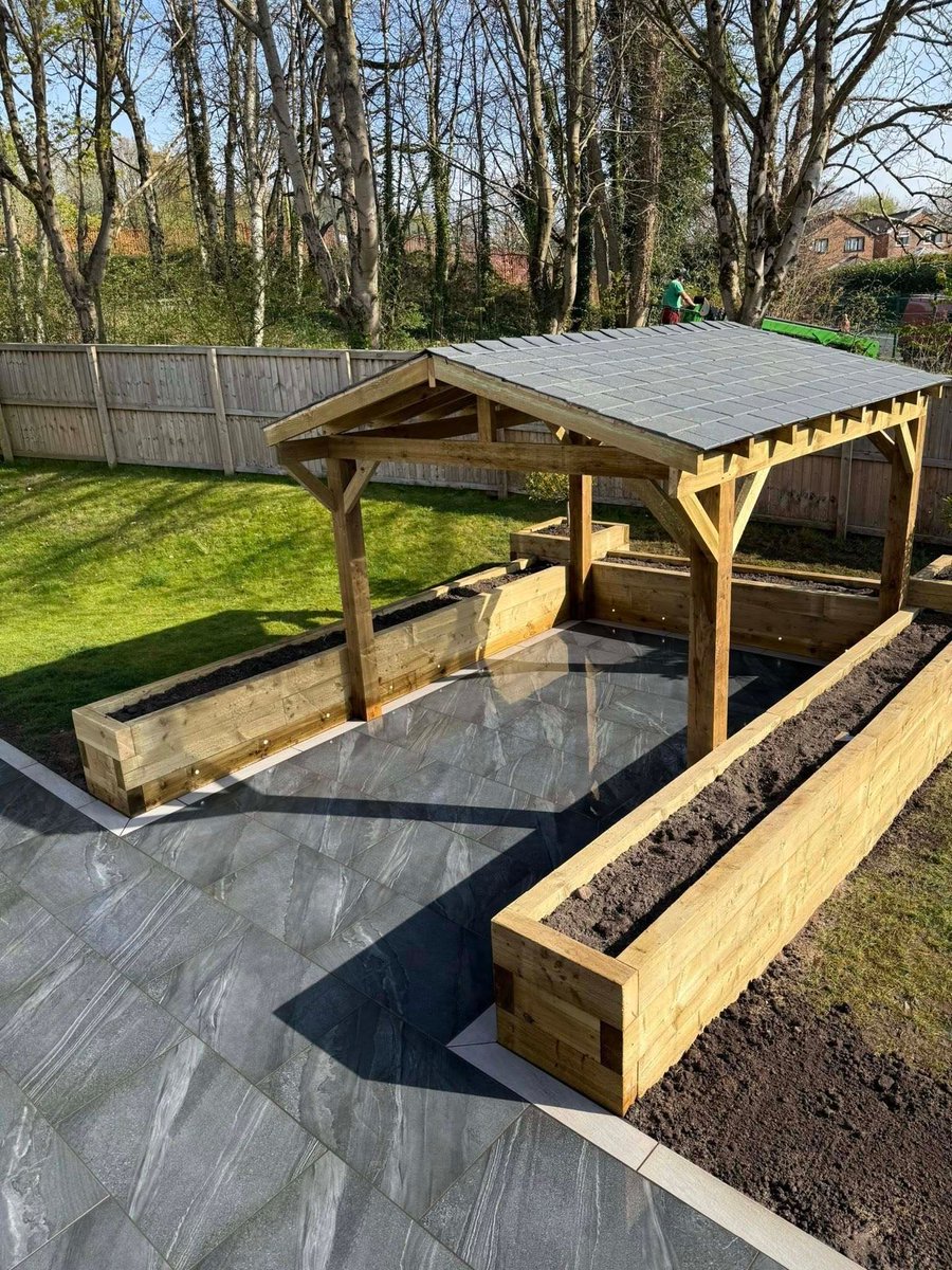 PSD_UK_LTD's tweet photo. Planning a patio makeover? Our Marmo Anthracite Porcelain is the one ๐
Available in 1200x600, 900x600 and 600x600 โ with veining that instantly brings any garden to life.
#pavingstonesdirect #transformationtuesday #transformation #composite #blockpaving #porcelain #pathways https://t.co/WlVGeHDv4F