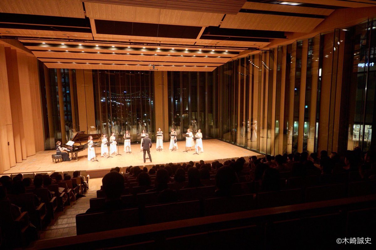 tlcsayaka's tweet photo. 【終演いたしました！】

東京レディースコンソート"さやか"第11回演奏会にお越しいただき、誠にありがとうございました💝

素敵なホールとあたたかいお客様に囲まれて演奏できたこと、みなさまに感謝申し上げます🌃

どうぞよいお年をお過ごしください🌟 https://t.co/KA677uYecg