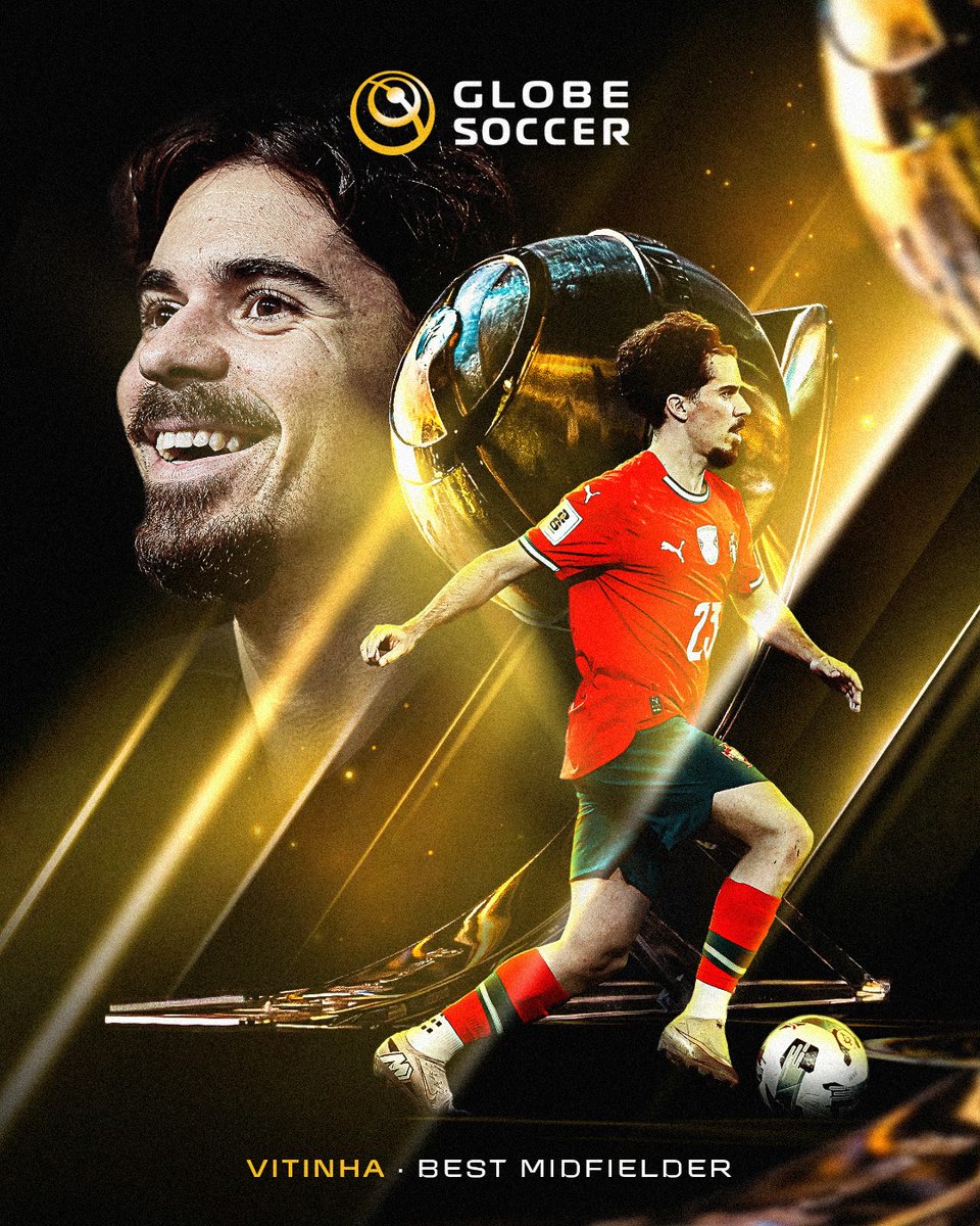𝗗𝗼𝗺𝗶𝗻𝗮 o meio-campo 🪄🎩 Vitinha é o 𝗺𝗲𝗹𝗵𝗼𝗿 𝗺𝗲́𝗱𝗶𝗼 do mundo 👑

#FazHistória | <a href="/Globe_Soccer/">Globe Soccer Awards</a>