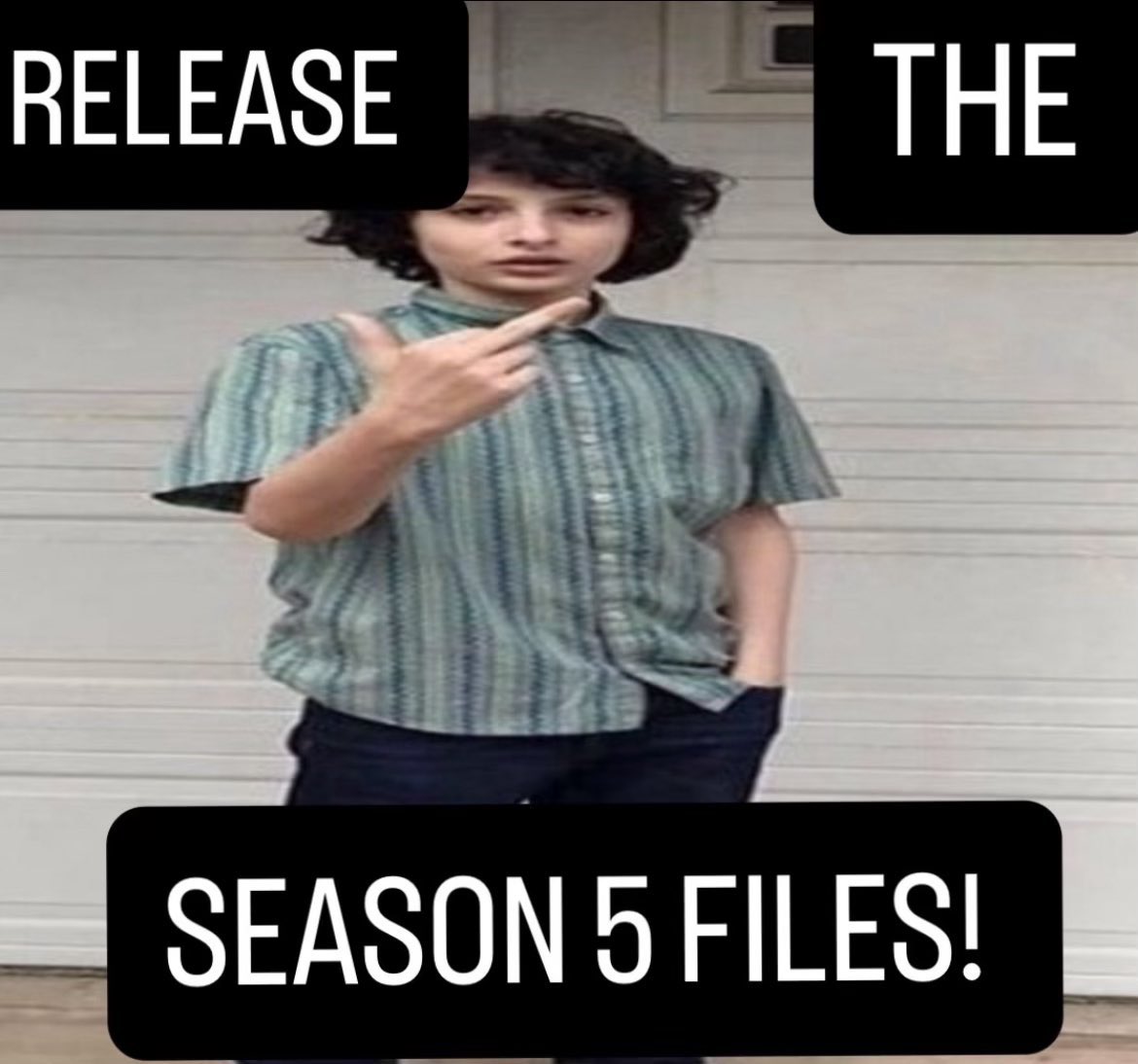 retamboliao's tweet photo. @SThingsSpoilers #netflixreleasethevolume2files https://t.co/q9xHliDVOI