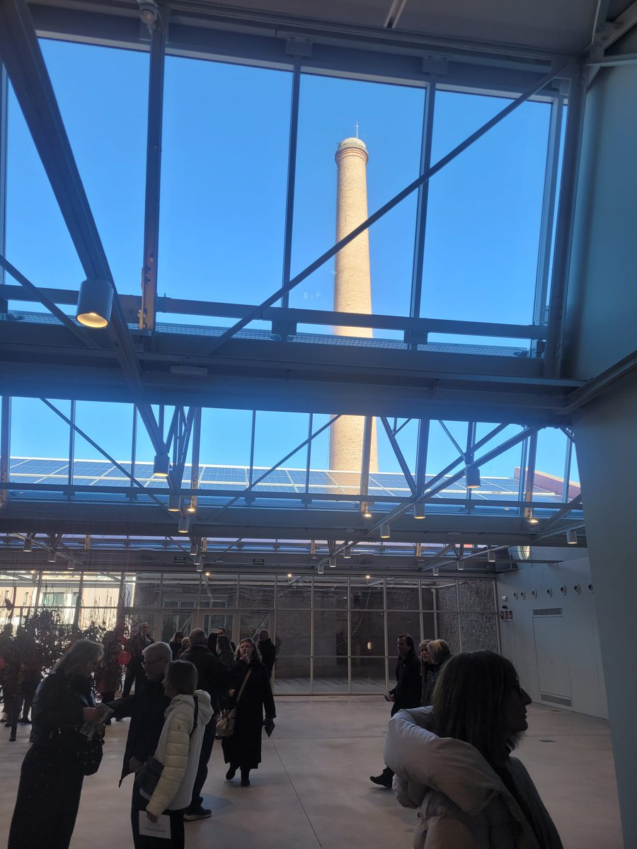 PSCMOIÀ tweet media