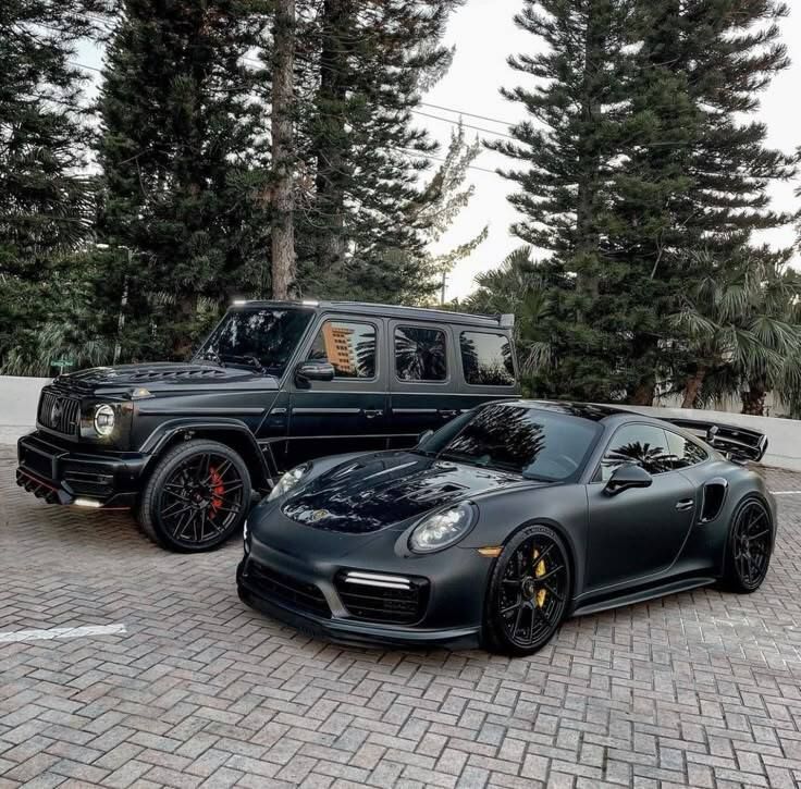 Auto_Porn's tweet photo. decisions, decisions https://t.co/TRuPurJrym