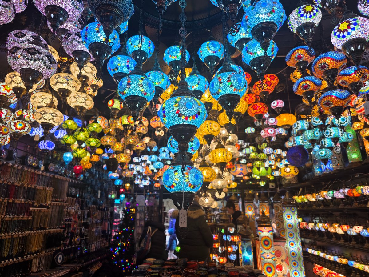 JillianLeeAdams's tweet image. Beautiful bonkers Brighton 🎡🌊