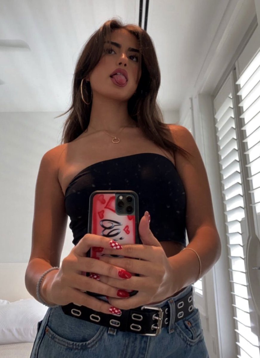 Aʙʙɪᴇ tweet media