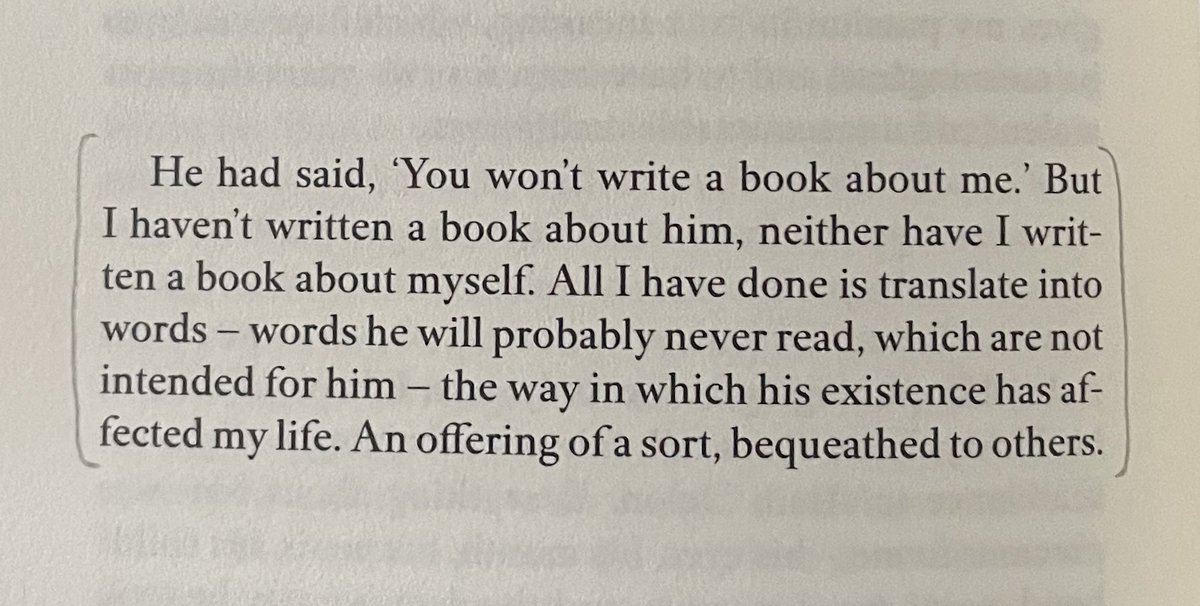 Annie Ernaux: «Él me había dicho: ‘No escribas un libro sobre mí’. Pero no he escrito un libro sobre él, ni siquiera sobre mí. Me he limitado a expresar con palabras la forma en que su existencia ha afectado mi vida.»