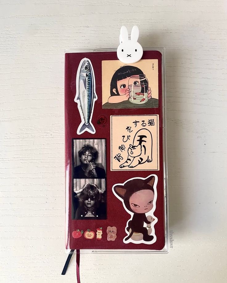 crishatesall's tweet image. me ven normal pero solo estoy esperando el último pago del año para comprar todo lo que tengo en mi carrito de shein de papelería cómo esta y comenzar a hacer journal este 2026