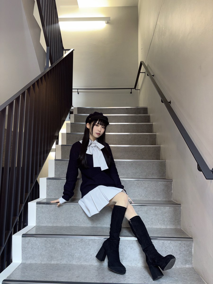 koharu_sukiiro's tweet photo. 私に興味湧いてきたでしょ？ https://t.co/1mnhg2s6DO