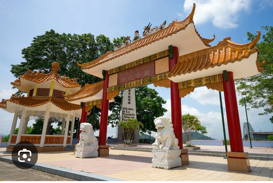 COMUNICADO OFICIAL 

El Gobierno Nacional no comparte la destrucción y del elemento cultural ancestral  chino en el Mirador del Puente de las Américas, el cual representa a una comunidad con 171 años de presencia en nuestro país. 

Asimismo, tampoco comparte el procedimiento