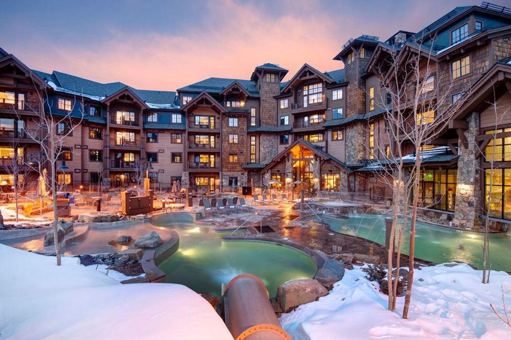 TUGTIMESHARE's tweet image. A generous owner just gave away a 1BR Grand Lodge on Peak 7 timeshare for FREE on the TUG Marketplace! 🏔️✨

Safe transfer, no fees, no scams — just owners helping owners. 💙

See more amazing deals:
tug2.com/resorts/resort…

#timeshare #tug #freetimeshare #breckenridge