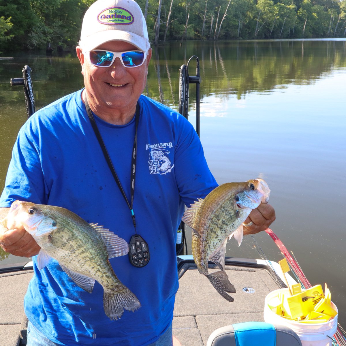 CrappieNow's tweet image. Crappie Dan loves pairing Bobby Garland baits with Off Shore Tackle planer boards. The combo covers water, draws strikes, and works for crappie and other species

lurenet.com/brands/bobby-g…
offshoretackle.com

#BobbyGarlandCrappieBaits #OffShoreTackle #CrappieDan #CrappieMates