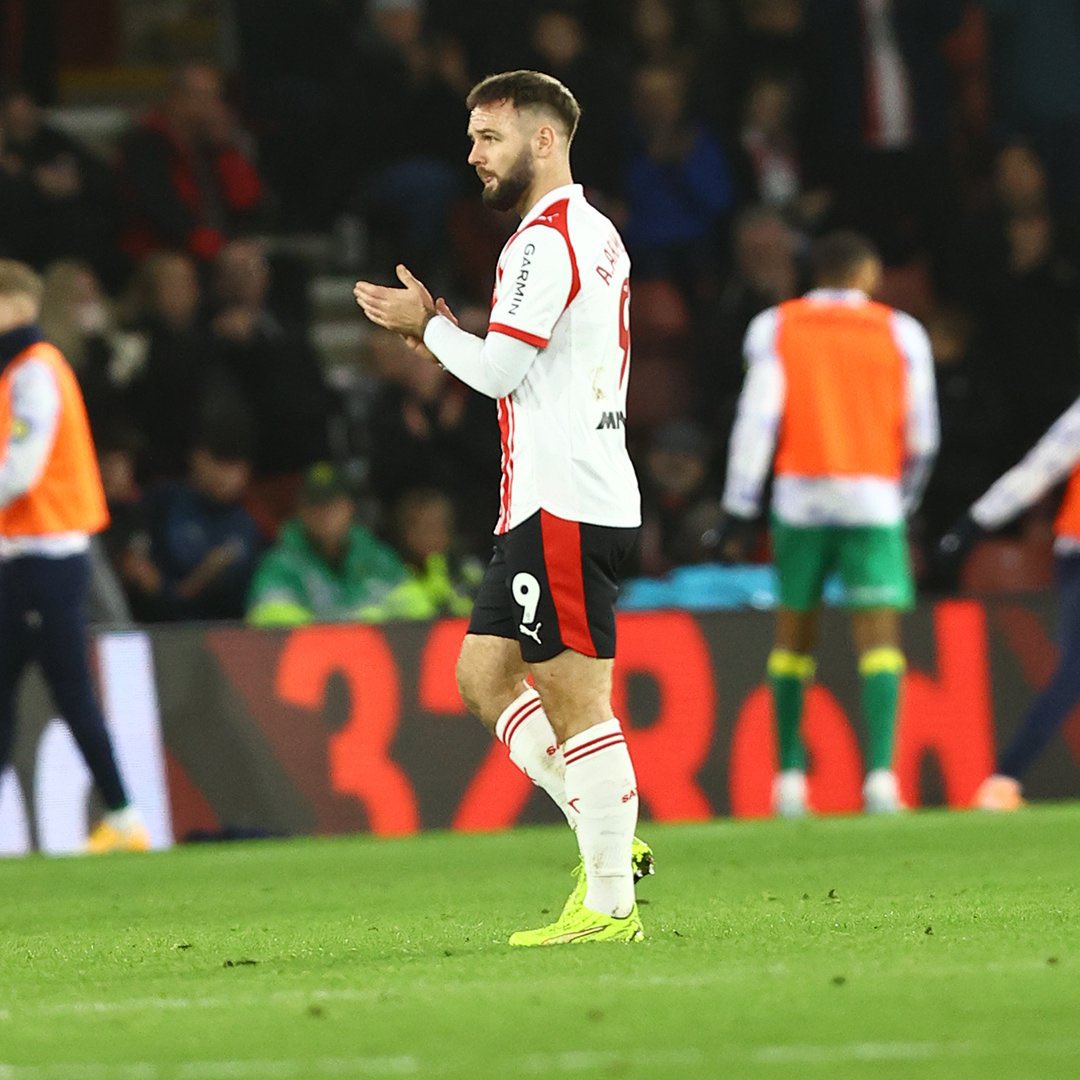 WBAKitStats's tweet photo. @80tribalcolours You got me thinking!
Saints appears white from the back & side. They don’t seem to use long sleeves, but QPR do. Maybe red base layers could help?
Will we see a memorable #midweekmashup, or even an away kit at home for colourblind spectators? 👀
#kit #saintsfc #qpr https://t.co/9KboRvk50m