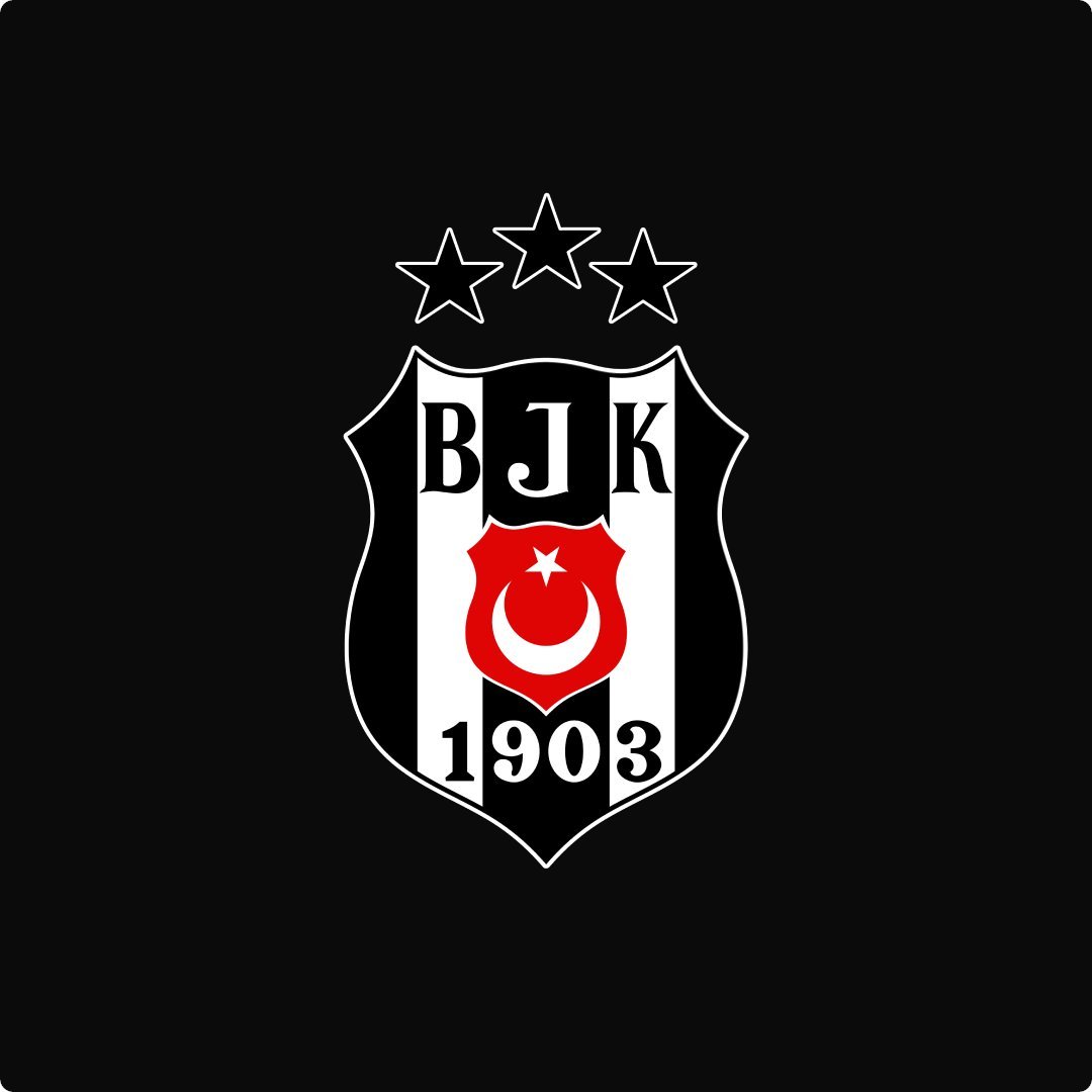 Zeki Demirkubuz: "Rafa Silva gibi utanmazlar karşısında sergilenemeyen güç gösterisini, Mert Günok ve Necip Uysal üzerinden yapmak yakışıyor mu?"