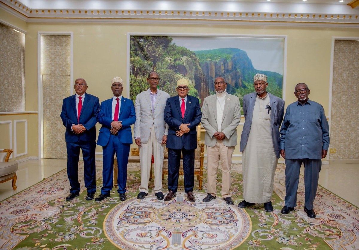 💡An image worth 1000 words. This is the secret of #Somaliland: unity above natural political divergences.

The awareness that only through a shared vision it is possible to pursue the good of the nation.

#Somaliland #SomalilandRecognition