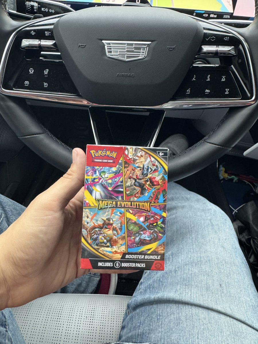 Vending machine blessed me 
#PokemonTCG