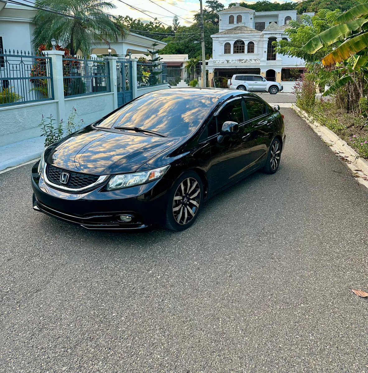 mazikkenn's tweet image. se vende 
santiago
si tú no tiene cualto no me tire 
2013, EXL