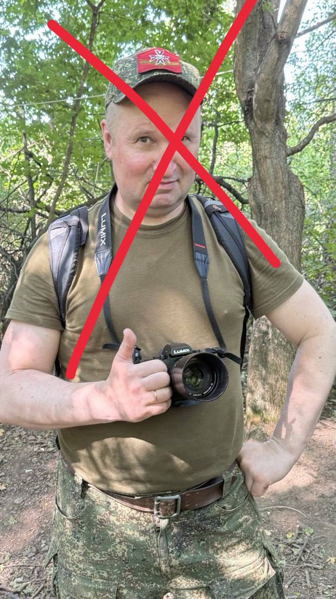 Der russische Militärpropagandist, Regisseur und Fotograf Oleg Rakshin aus Samara wurde während einer Dienstreise in die Region Donezk von einem FPV-Drohne eliminiert.