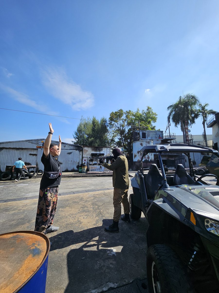 7️⃣2️⃣5️⃣ tweet media