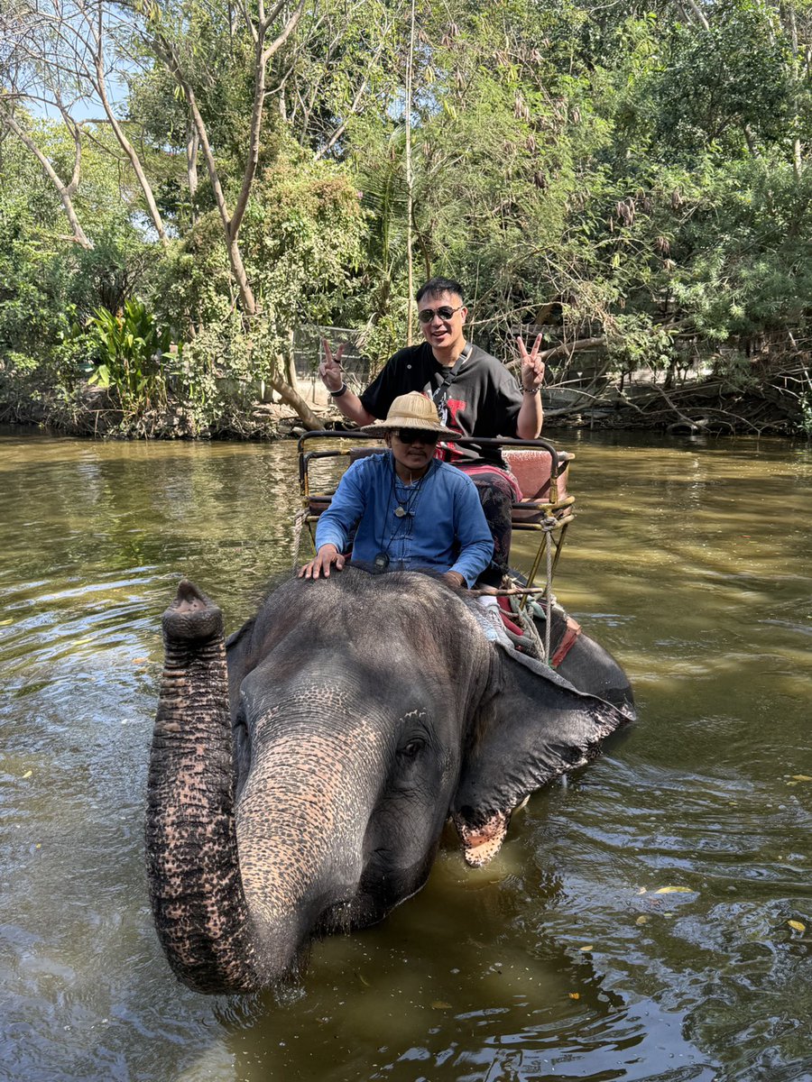 7️⃣2️⃣5️⃣ tweet media