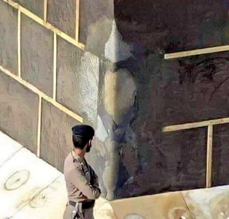 "لن تجِد اليقين إِن لم تؤمن بولاية عليّ."