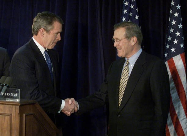 25YearsAgoLive's tweet image. President-Elect Bush announces that Donald Rumsfeld will be his Secretary of Defense. 

Rumsfeld is expected to have an easy role, as the world is generally at peace in this new millennium.