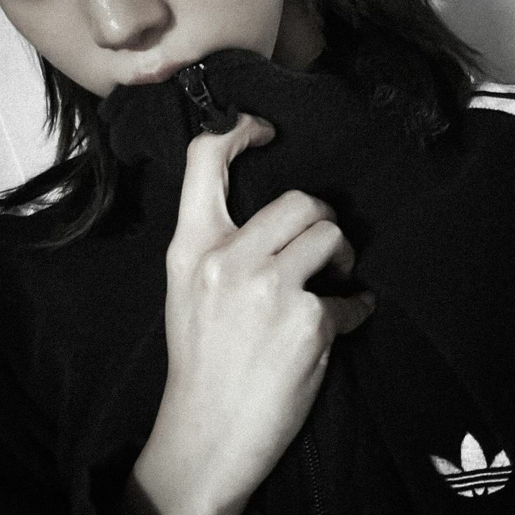 winterpkim's tweet image. ㅤㅤㅤ
Sebagian dari beberapa kebiasaan gue
ㅤㅤㅤ