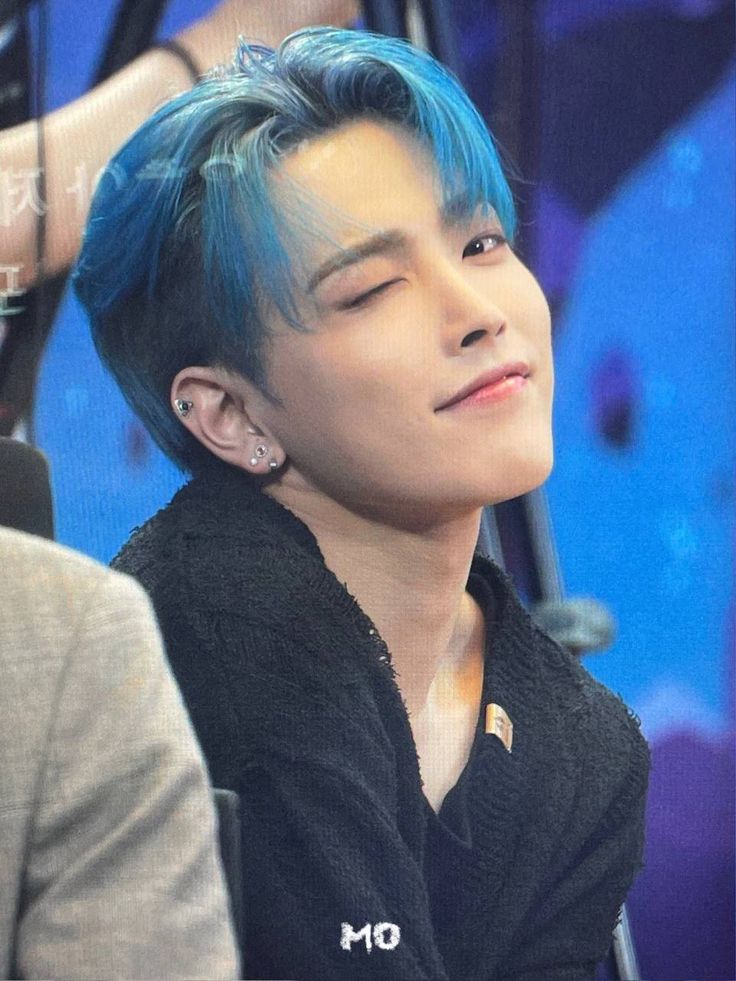 사이렌 (@xndjtmg) on Twitter photo 