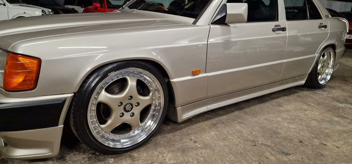 realUNICARNS's tweet image. 1991 Mercedes-Benz 190E AMG 2.3 KOMPRESSOR for sale in the UK. eBay Ad: ebay.com/itm/2776033317…