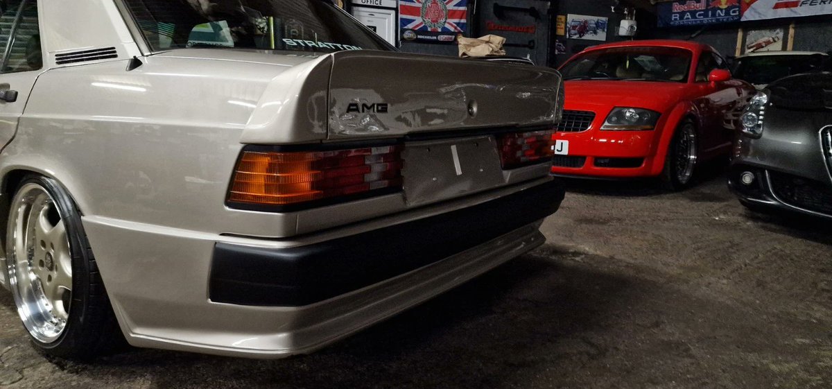 realUNICARNS's tweet image. 1991 Mercedes-Benz 190E AMG 2.3 KOMPRESSOR for sale in the UK. eBay Ad: ebay.com/itm/2776033317…