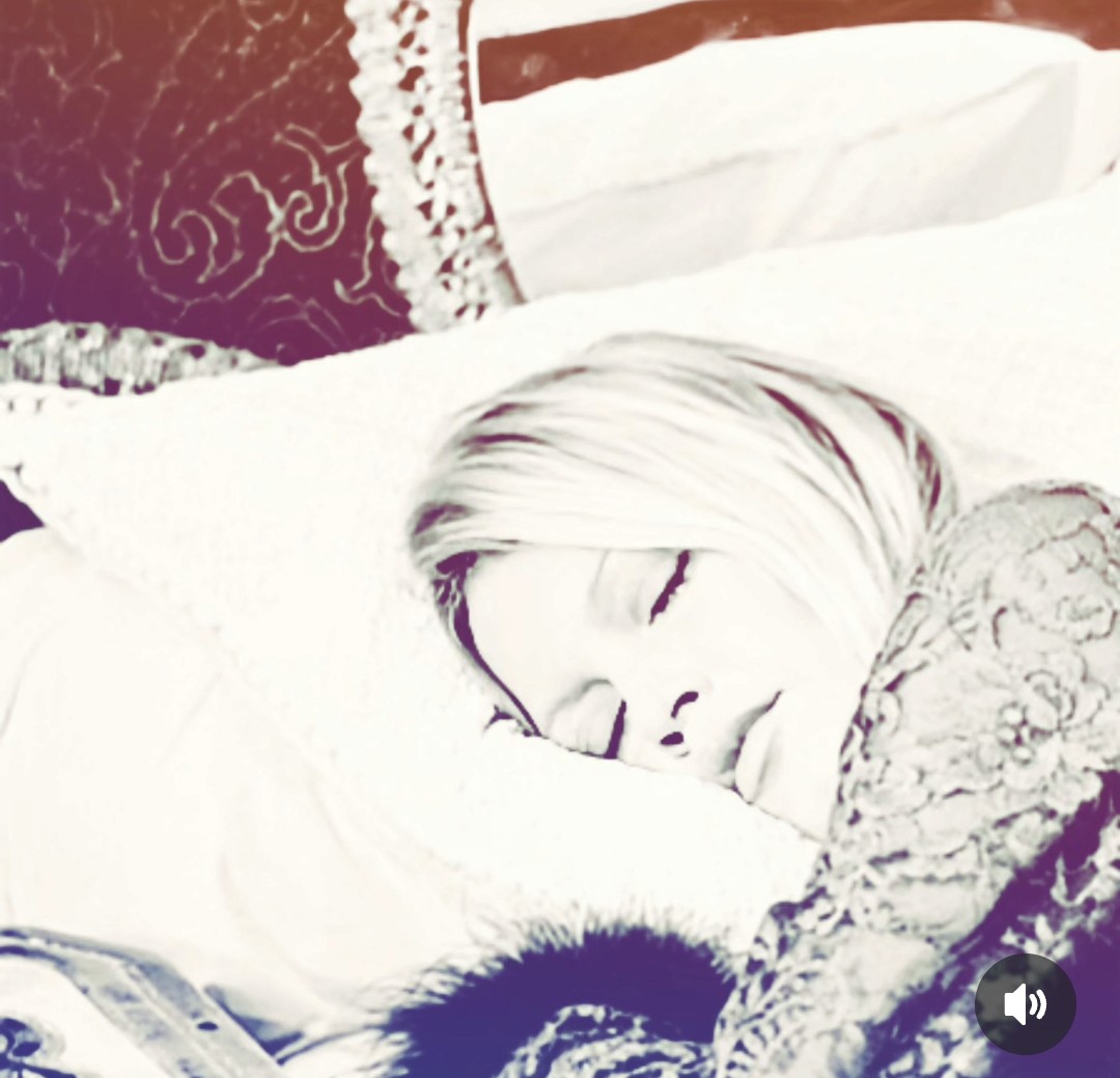 ReadySetOh's tweet image. A beautiful soul. Thank you, Brigitte Bardot for your beauty, talent and love for animals. 
"Brigitte Bardot Gotta Come
And See Me Every Night" 
Elton John - Bernie Taupin"
#BrigitteBardot
#EltonJohn
#BernieTaupin