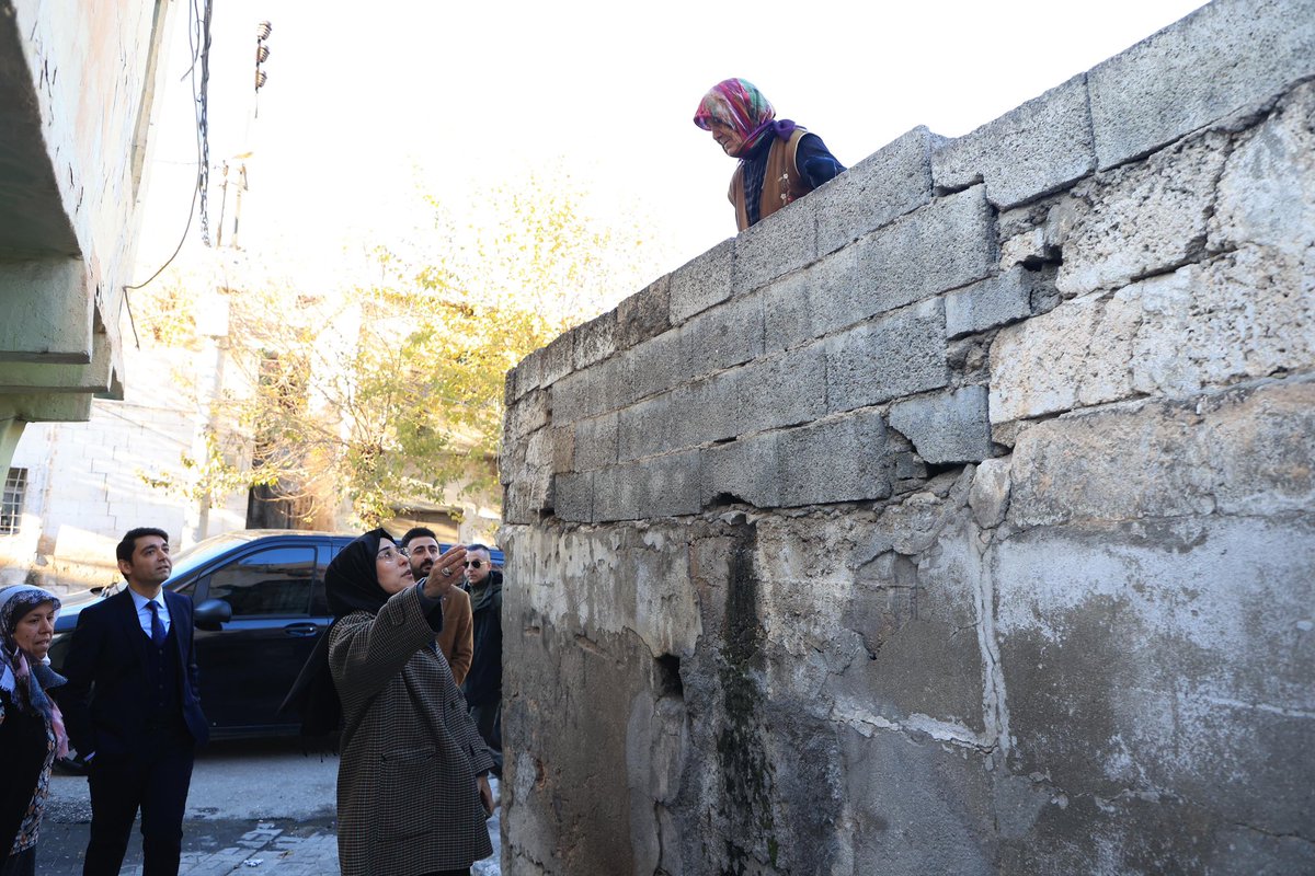 📍Eyyübiye 

Hizmet için çıktığımız kutlu yolumuzda gönülleri fethetmek, kalpleri kazanmak için Türkiye’ye hizmet davamızdan asla geri adım atmadan aynı kararlılıkla yürüyoruz. 

Yakup Kalfa Caddesi'nde bizi evine davet eden Davut Kırtış ağabeyimizi ziyaret ettik, hoş