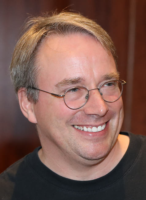 tsoding's tweet image. Did you know that GitHub was created by Linus Torvalds, the creator of Arch?