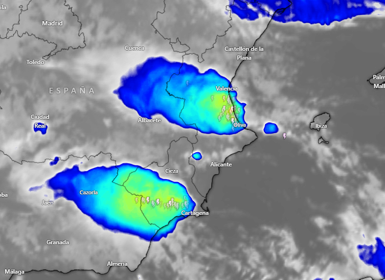 🌡️ El Mediterráneo ya no es el que era

La atmósfera nos está enviando señales claras de un cambio de ciclo. Lo que antes era la excepción, hoy empieza a ser la norma en nuestras costas.

⛈️ Cambio de patrón: Hemos pasado de las lluvias orográficas de interior a sistemas con una