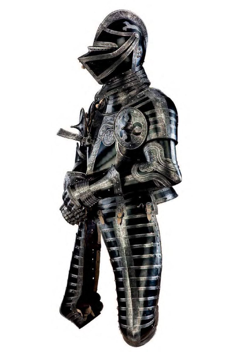 Knightly_Hist's tweet photo. It's funny to see these drawings of black knights in fully blackened plate armor, beacuse although the concept of the black knight is of course medieval, this kind of armor really kicks in the 1500s. https://t.co/WFb91OYLmf