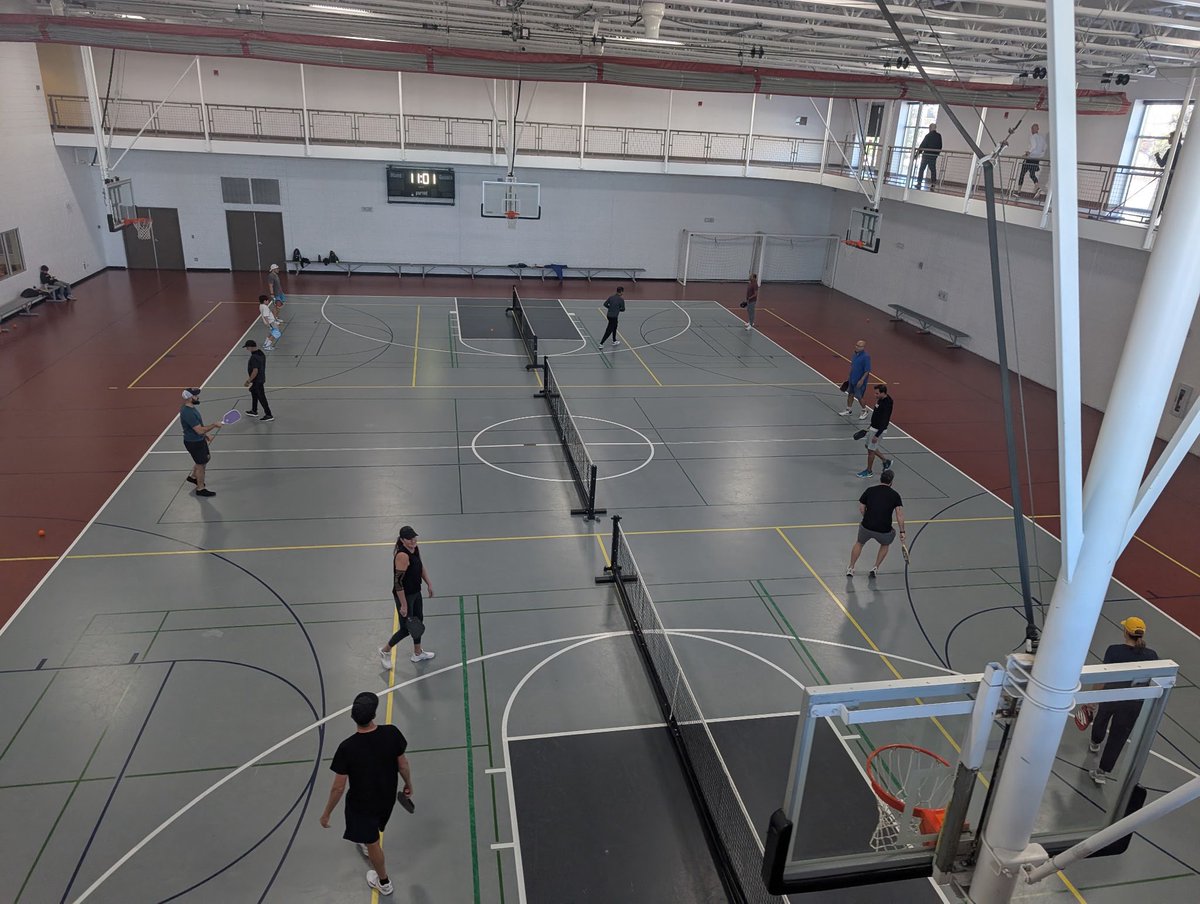 VicLombardi's tweet image. It’s happening in gyms across the country. This is a rec center in south Denver. 

What used to be Sunday morning pick-up basketball is now Sunday morning Pickleball. 

STOP THE MADNESS!!
