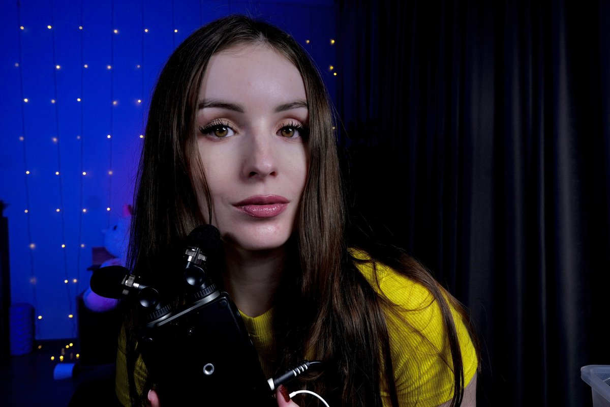 ASMR MOUTH SOUNDS &amp; FABRIC SCRATCHING FOR SLEEP 💛🔽
youtu.be/5N1UBnbOzlk